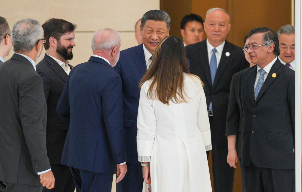 Petro y otros mandatarios durante la apertura de la Cuarta Reunión Ministerial del Foro China. Foto: Juan Diego Buitrago Cano