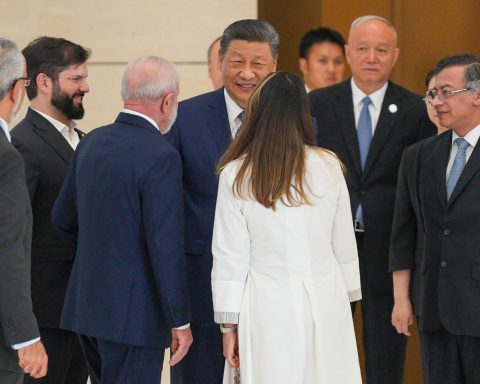 Petro y otros mandatarios durante la apertura de la Cuarta Reunión Ministerial del Foro China. Foto: Juan Diego Buitrago Cano