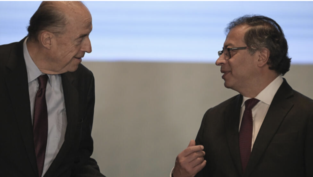 La nueva misiva, difundida por Leyva a través de sus redes sociales, profundiza la ruptura entre el exministro y el mandatario, e insiste en que Petro “no está en pleno uso de sus facultades mentales”.