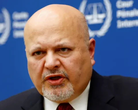 Karim Khan ocupó el puesto de fiscal jefe de la Corte Penal Internacional en 2021. Reuters.