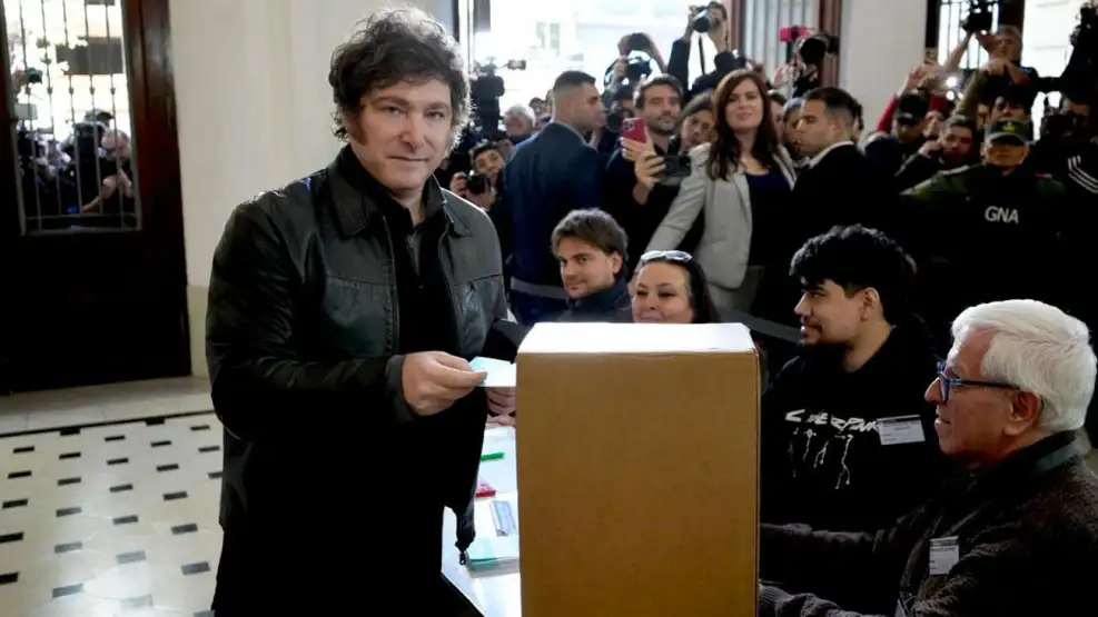 Javier Milei votó en Almagro. Foto: Prensa Presidencia de Argentina.