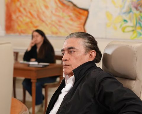 Gustavo Bolívar comentó que le dolió el regaño del presidente Gustavo Petro. | Foto: Andrea Puentes y Ovidio González - Presidencia de la República
