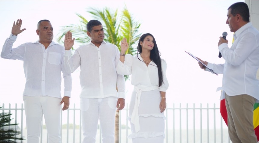 Alexis Valerio Parias, Frank Ricaurte Sossa y Yucelis Garrido Ochoa, alcaldes locales de Cartagena elegidos por el alcalde Dumek Turbay en 2024.